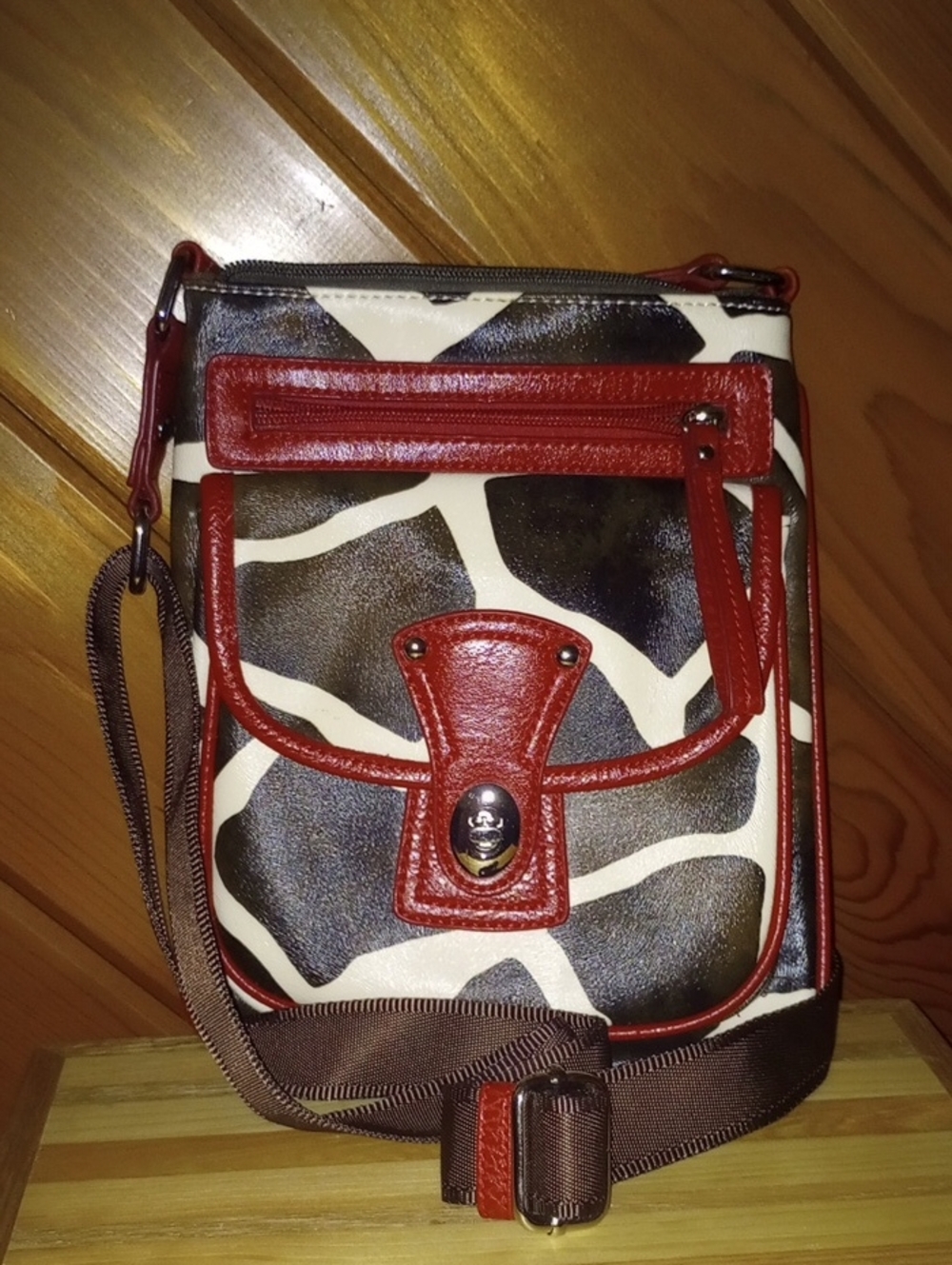 Like New Red and Brown Giraffe-Print Crossbody Bag